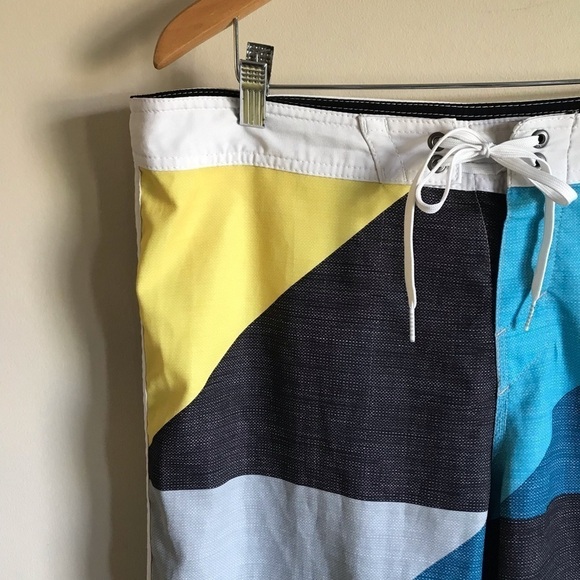 O’Neill Hybrid Board Swim Shorts Blue Yellow White Size 34 - Picture 5 of 10